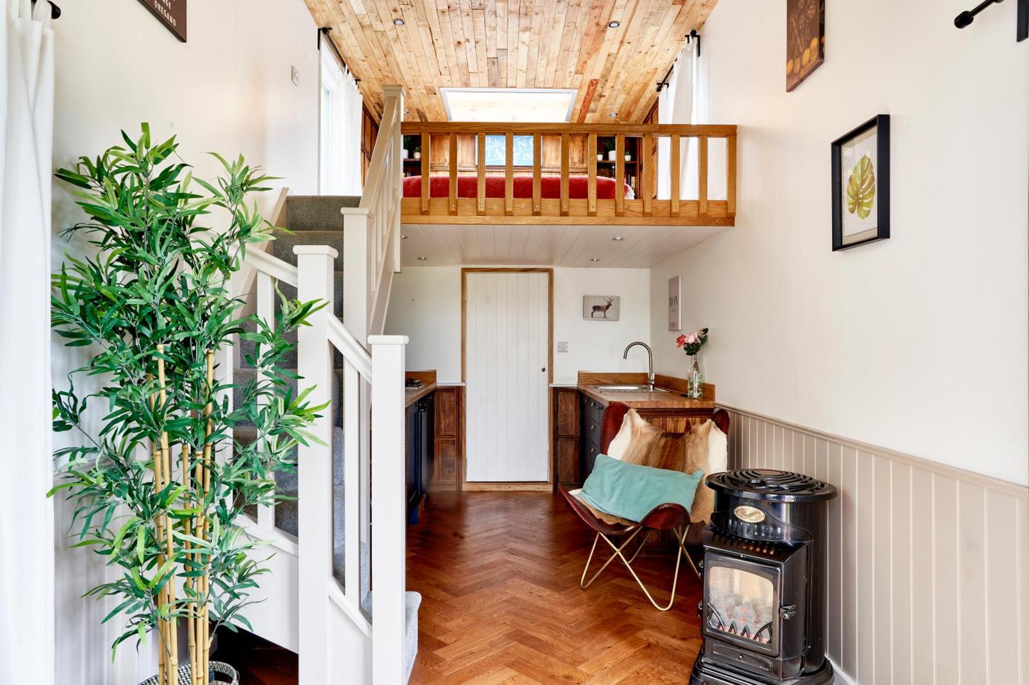 Extraordinary Huts Ltd Villa Рай Екстериор снимка